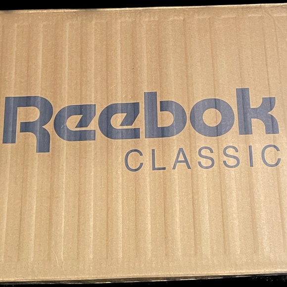 *NIB* REEBOK CLASSIC size 5 strap juniors kids white NEW 80s 90s Retro Vintage - Picture 7 of 7